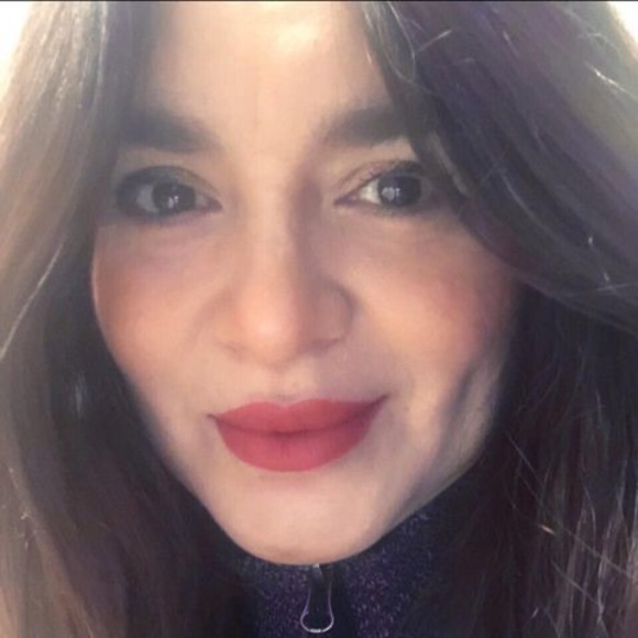 Meet your Posher, Irasema - Picture 1 of 1